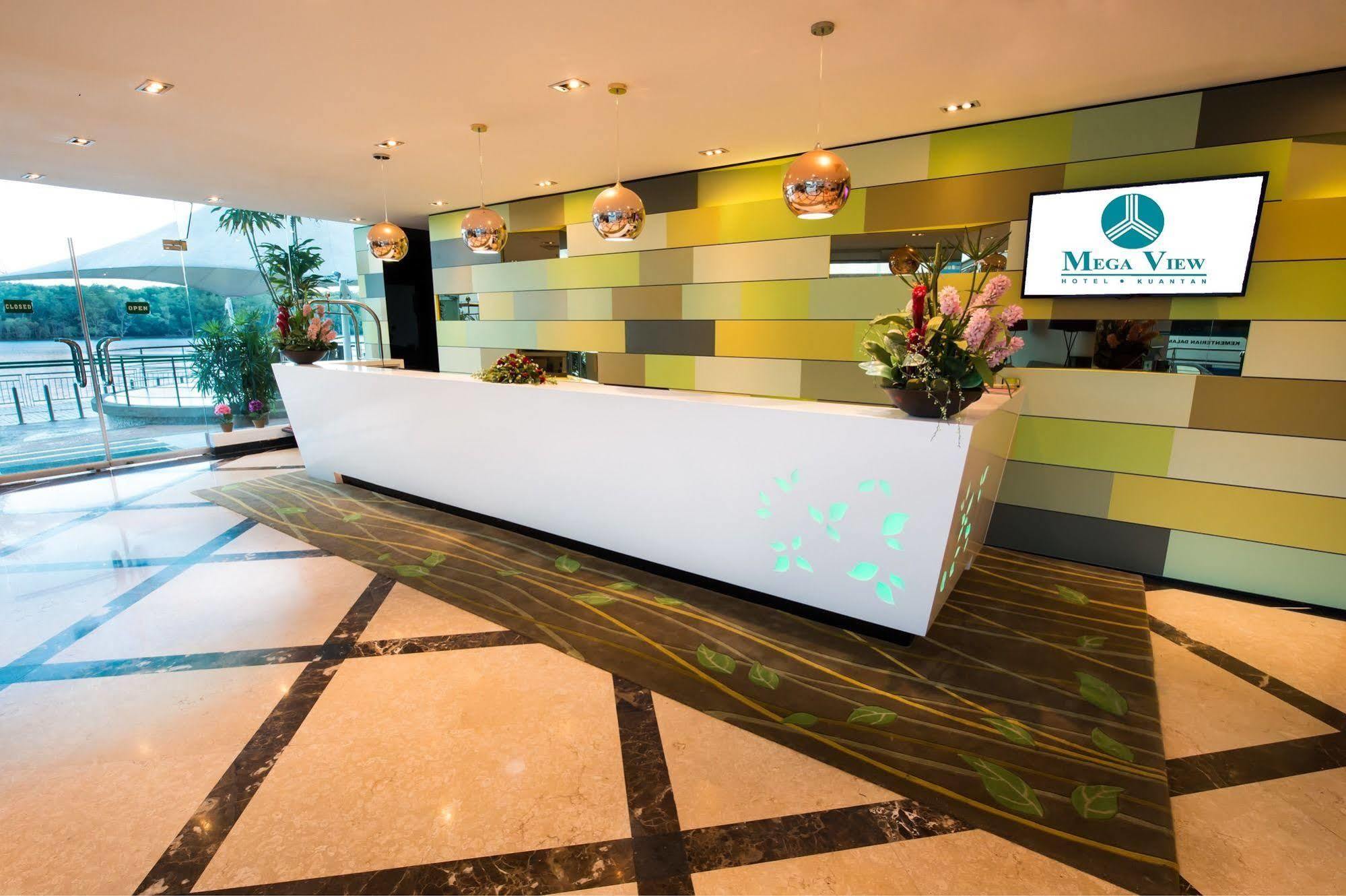 Mega View Hotel Kuantan Extérieur photo